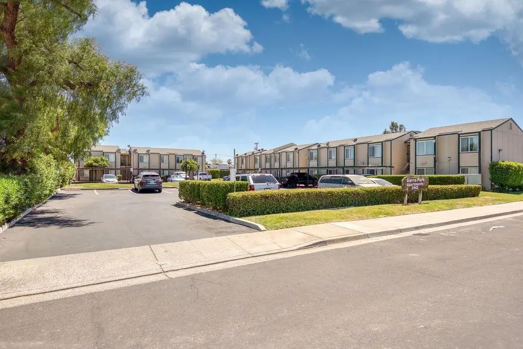 2942 Sierra Street, Riverbank, CA 95367 - #1