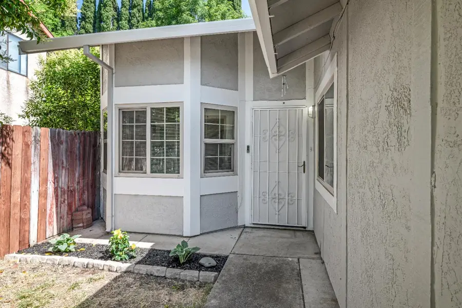 867 Brierglen Way, Sacramento, CA 95834 - #3