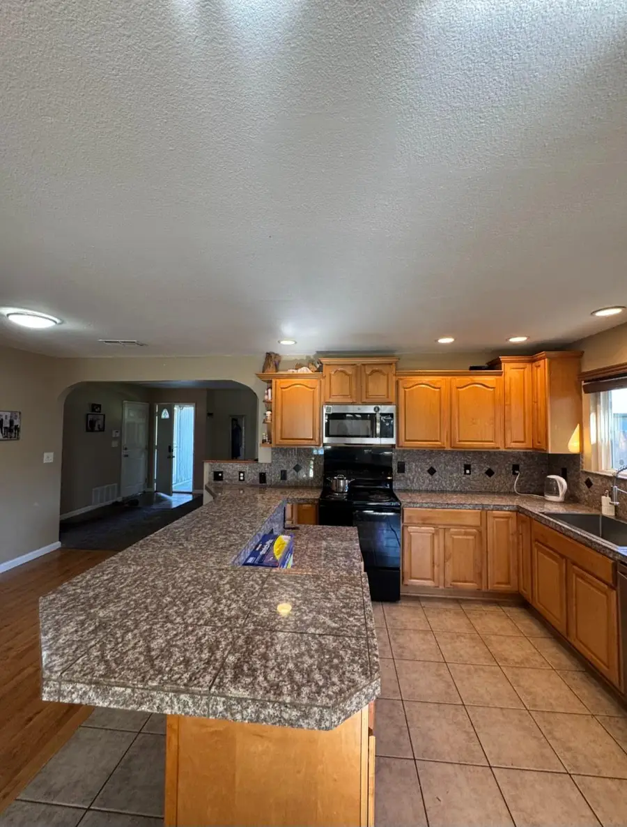 7124 Catamaran Drive, Citrus Heights, CA 95621 - #2