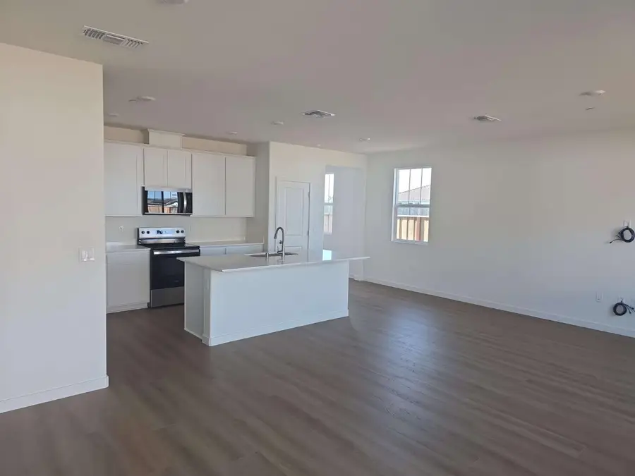 10327 Dal Court, Elk Grove, CA 95757 - #3