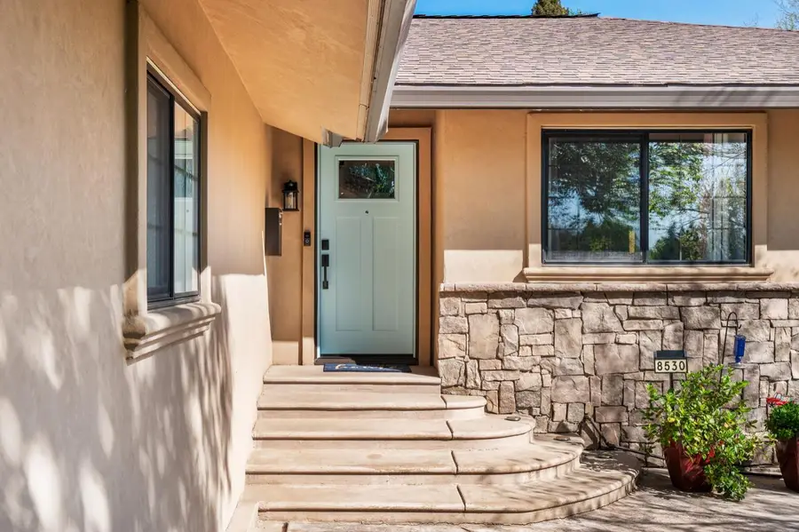 8530 Hayden Way, Fair Oaks, CA 95628 - #3