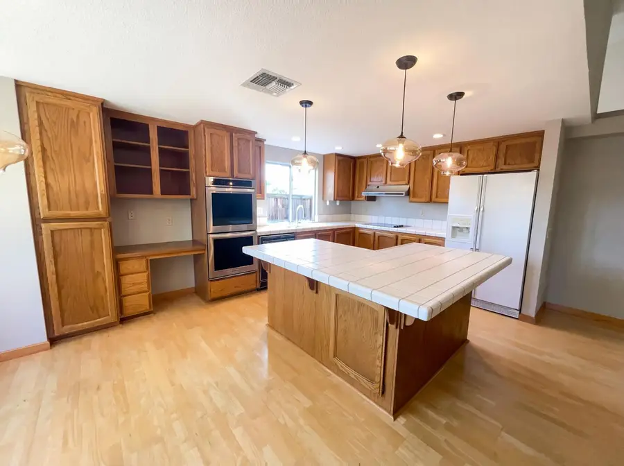 155 Bittercreek Drive, Folsom, CA 95630 - #2