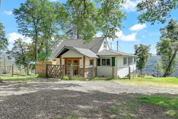 1581 Moccasin Trail, Placerville, CA 95667