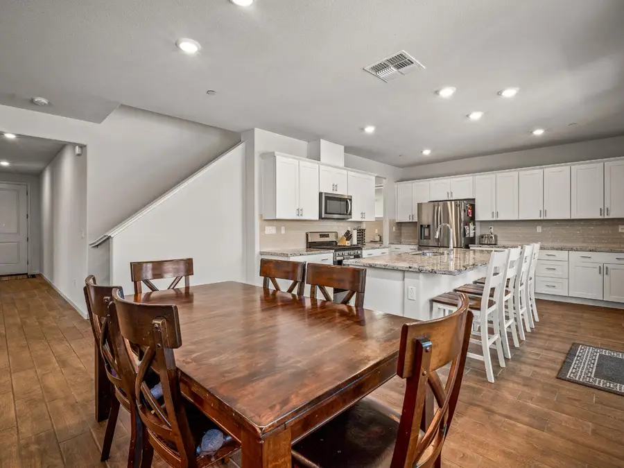 3048 Lemonade Lane, Roseville, CA 95747 - #3