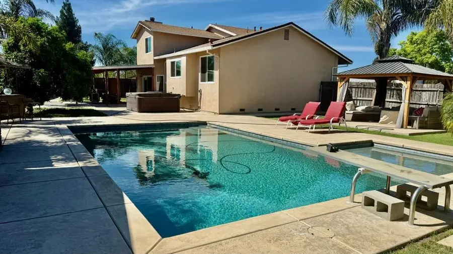 7447 Mills Grove Court, Sacramento, CA 95828 - #2