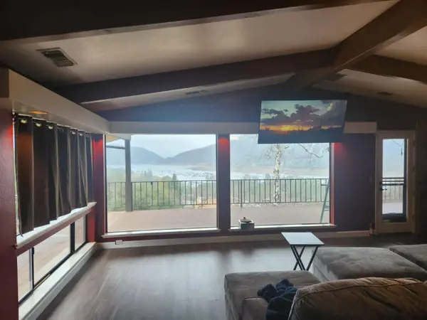 5411 Royal Oaks Drive, Oroville, CA 95966