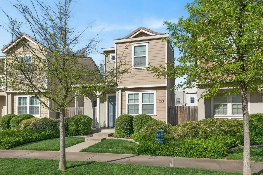 4107 Sally Ride Way, Sacramento, CA 95834 - #2