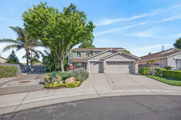 8800 Mannington Street, Elk Grove, CA 95758