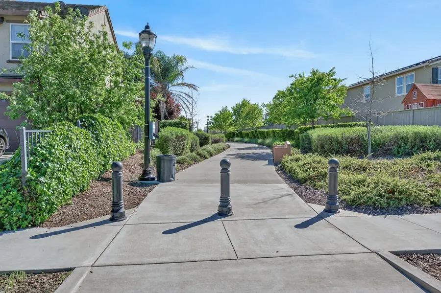 2355 Ortiz Avenue, Woodland, CA 95776 - #3