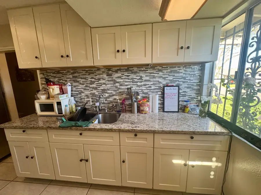 1621 E Regal Street, Stockton, CA 95205 - #3