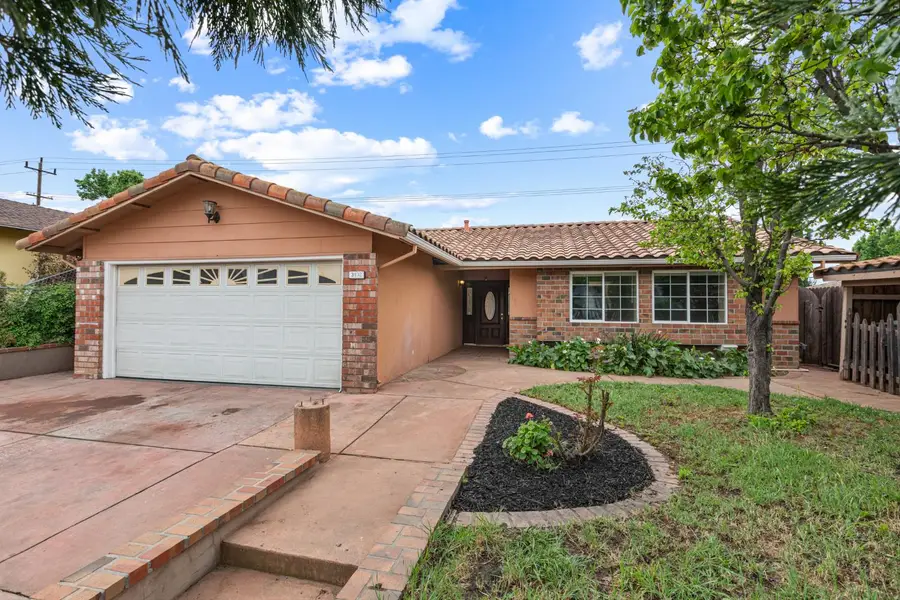 3932 Galbrath Drive, North Highlands, CA 95660 - #2