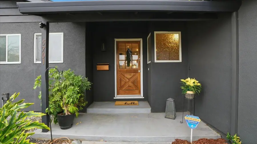 5701 Chipping Way, Citrus Heights, CA 95621 - #2