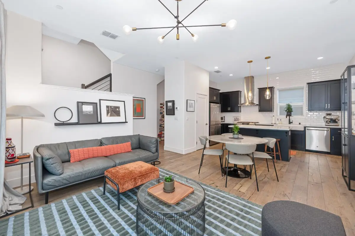 1707 17th Street, Sacramento, CA 95811 - #1