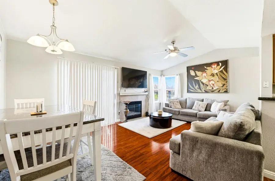 9444 Harbour Point Drive #264, Elk Grove, CA 95758 - #3