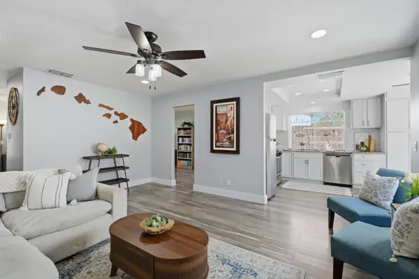 8128 Canyon Oak Drive, Citrus Heights, CA 95610