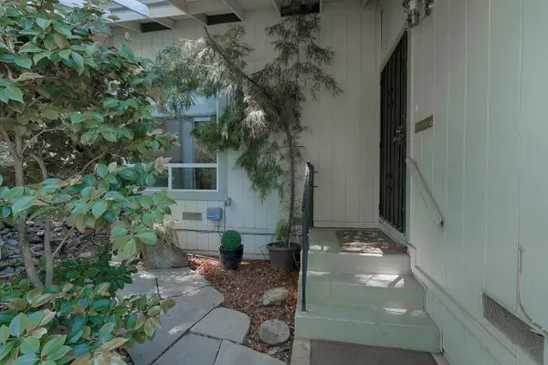 447 Sutton Place, Auburn, CA 95603