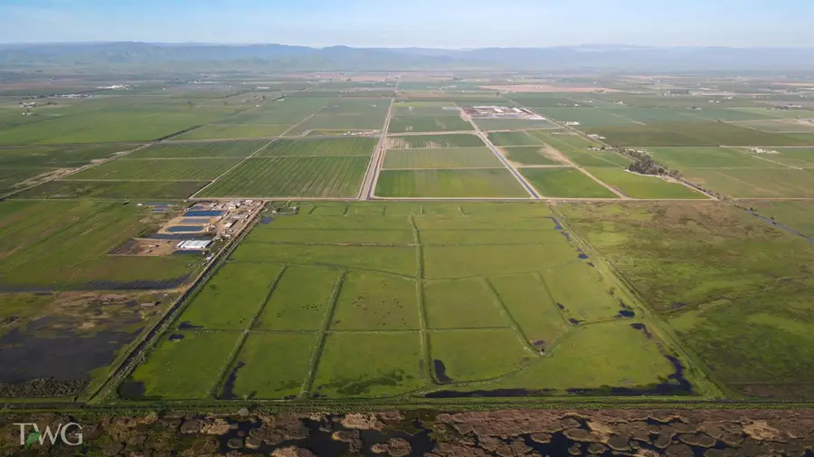 5614 Moffatt Road, Gustine, CA 95322 - #2