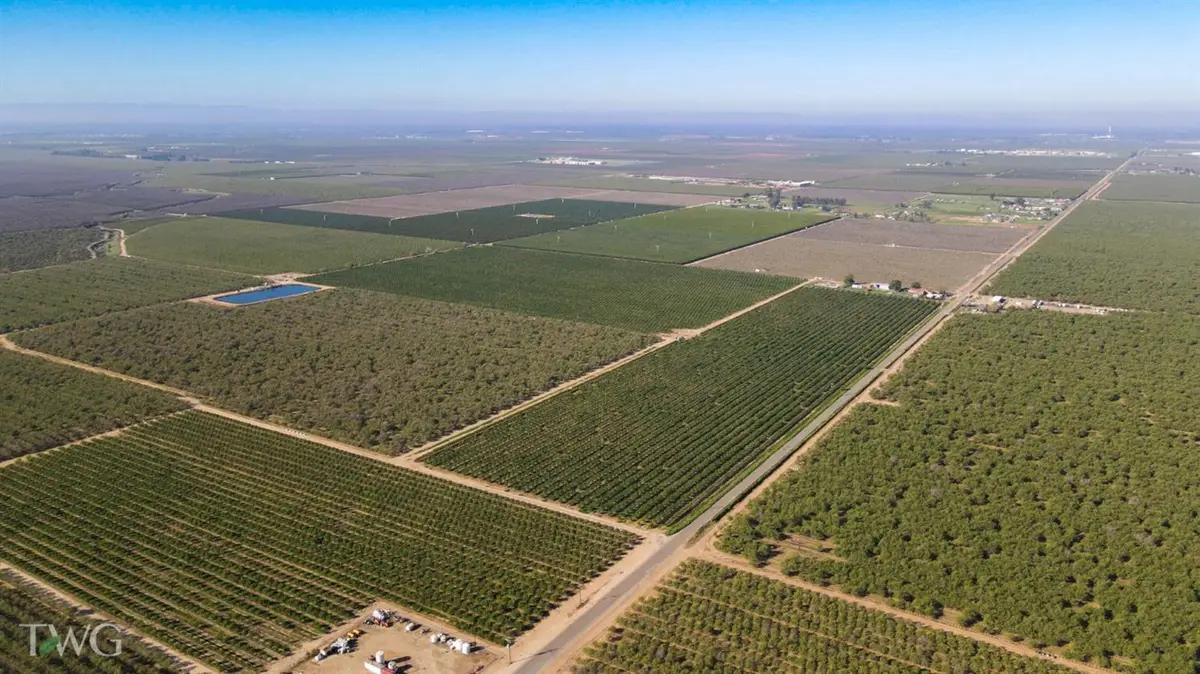 25012 Avenue 24, Chowchilla, CA 93610 - #1