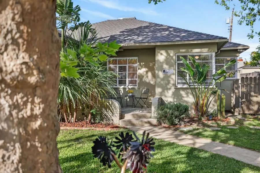 3708 30th Street, Sacramento, CA 95820 - #2