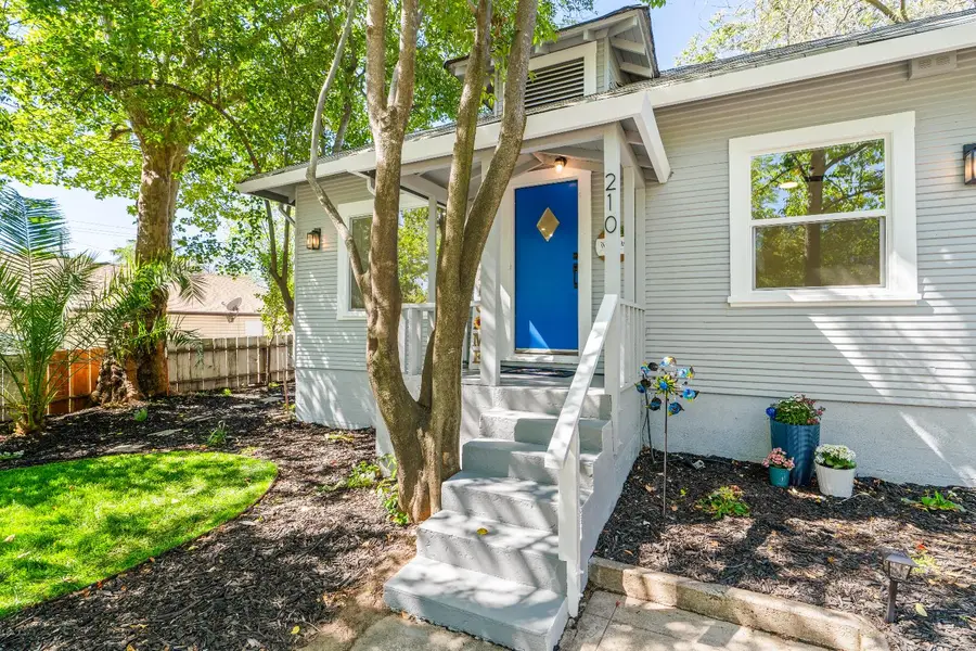210 C Street, Roseville, CA 95678 - #2