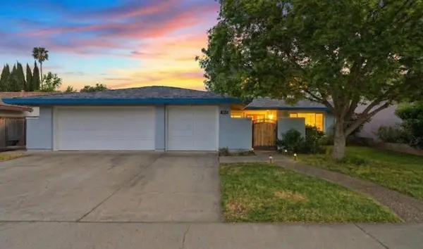 8517 Deodar Crest Court, Elk Grove, CA 95624