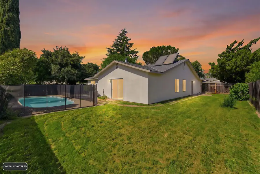 4360 Armadale Way, Sacramento, CA 95823 - #2