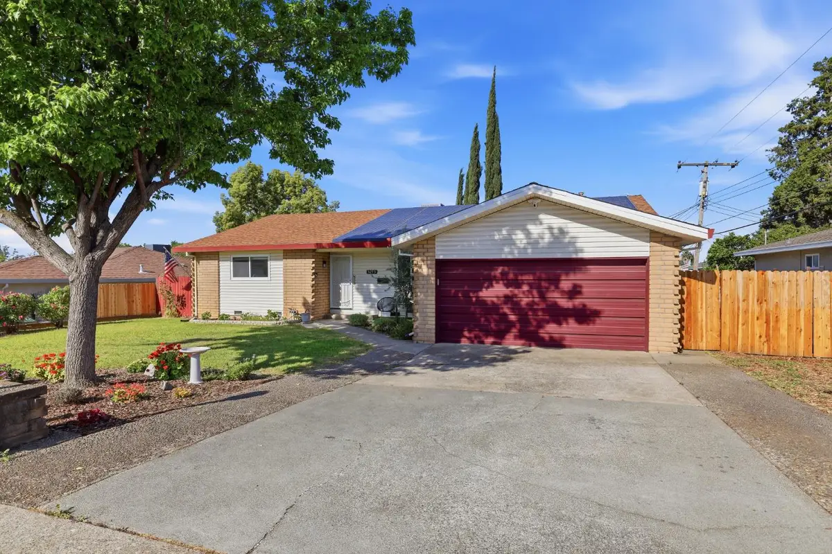 5295 Baumgart Way, Carmichael, CA 95608 - #1