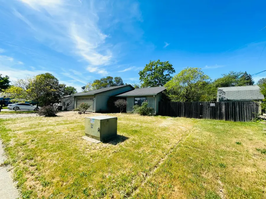 1465 Wimbledon Drive, Auburn, CA 95603 - #2