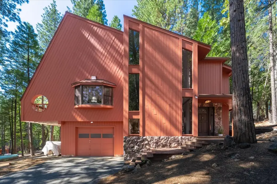 3703 Ottawa Drive, Dorrington, CA 95223 - #2