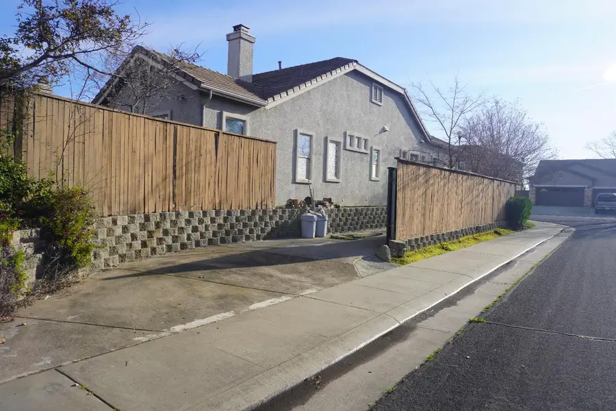 1593 Diamond Woods Circle, Roseville, CA 95747 - #3