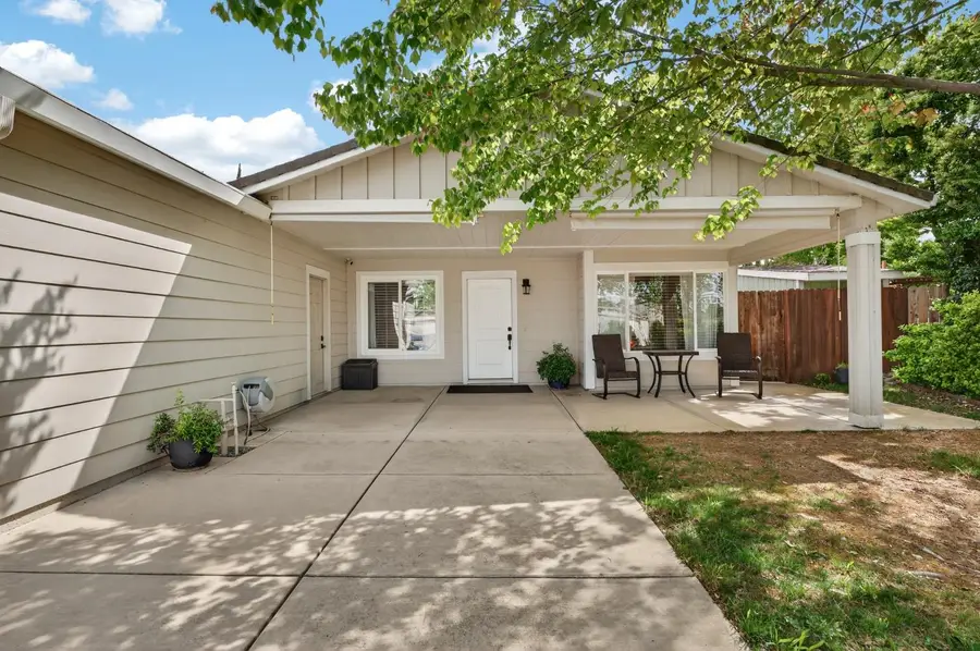 3925 Talmage Court, Sacramento, CA 95827 - #3