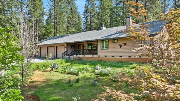 10128 Howe Avenue, Grass Valley, CA 95949