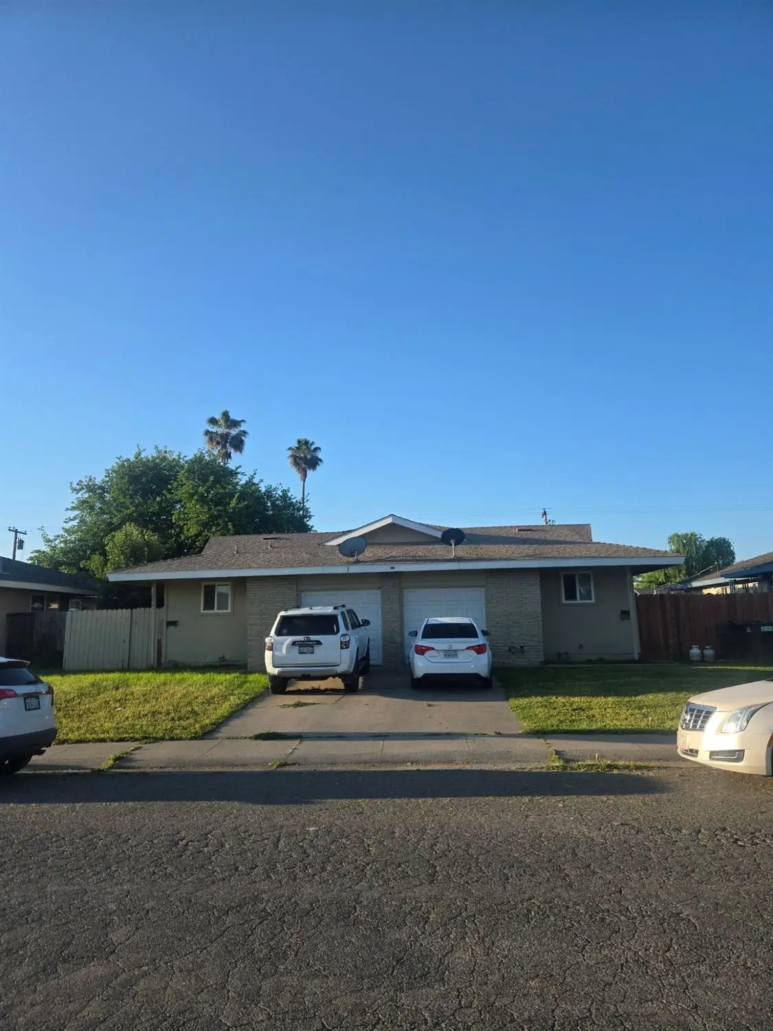 7904 Loucreta Drive, Sacramento, CA 95828 - #1