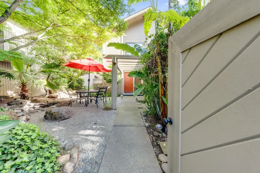 1973 Discovery Village Lane, Gold River, CA 95670 - #3