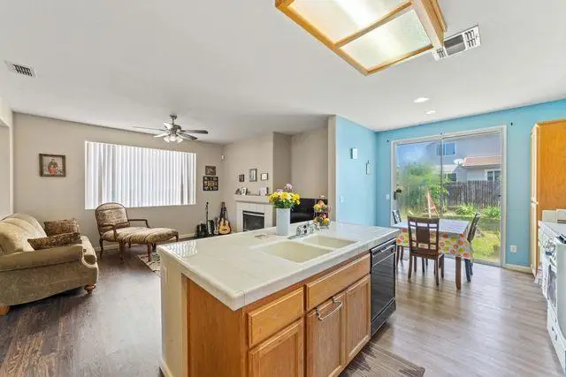 6529 Ranch Hand Way, Citrus Heights, CA 95621 - #3