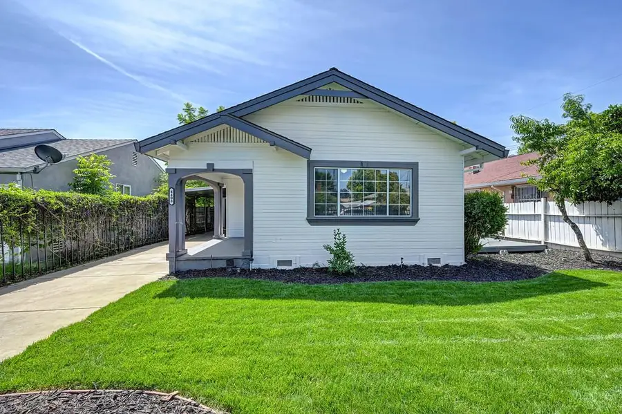 4408 12th Avenue, Sacramento, CA 95820 - #2