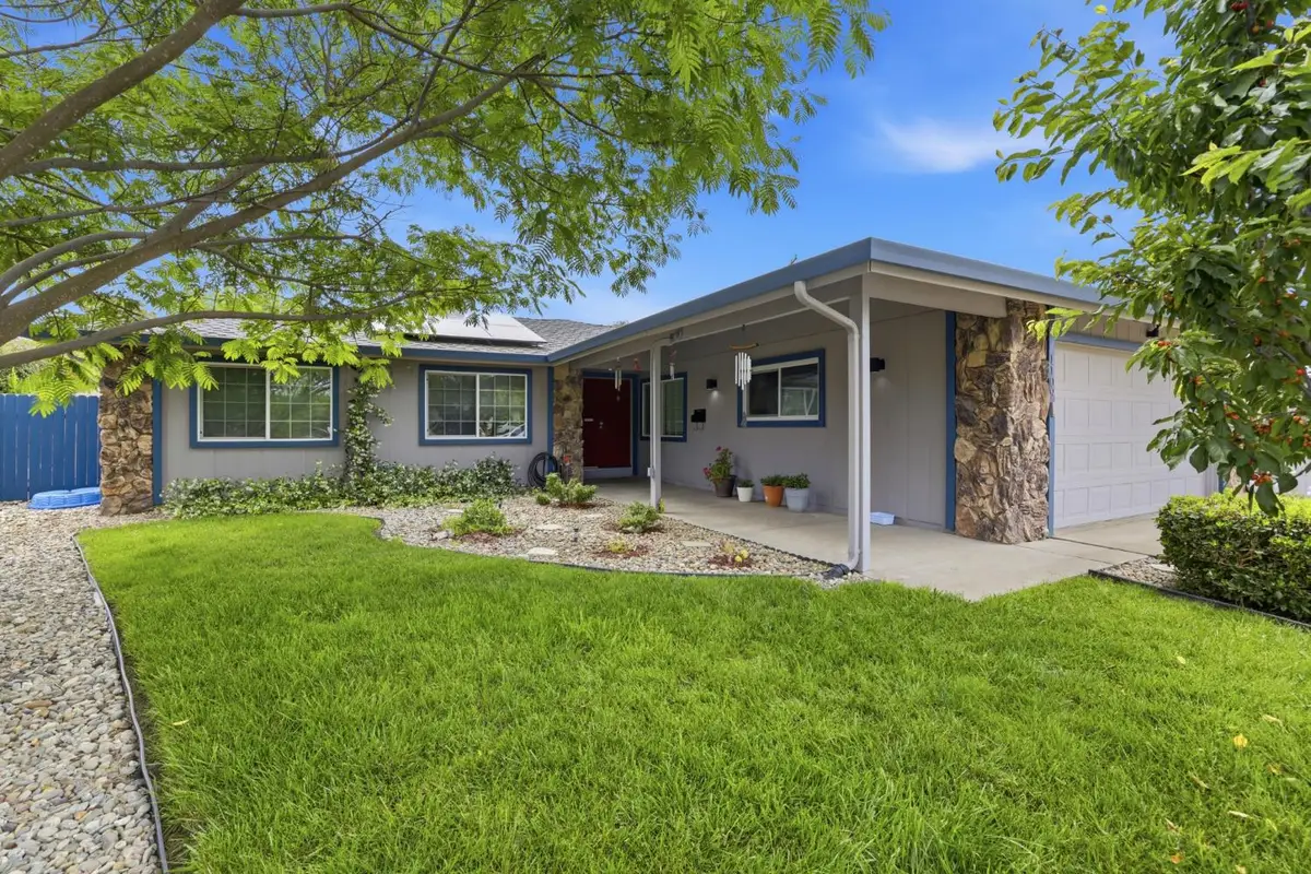 1109 Augusta Way, Roseville, CA 95661 - #1