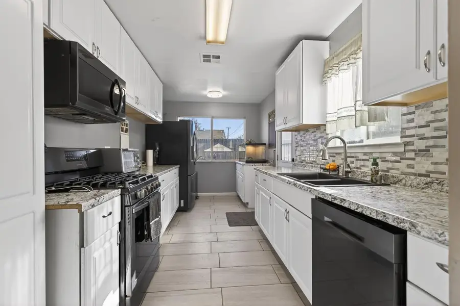 4465 Hardwick Way, North Highlands, CA 95660 - #3