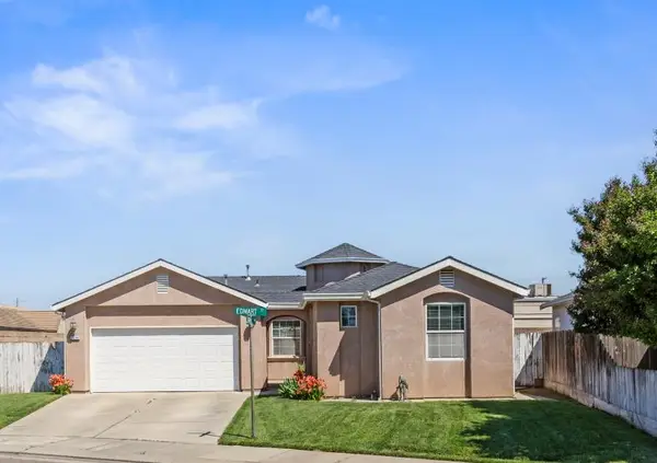 2206 Edmart Street, Escalon, CA 95320