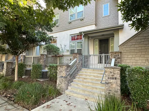 1620 D Street, Sacramento, CA 95814