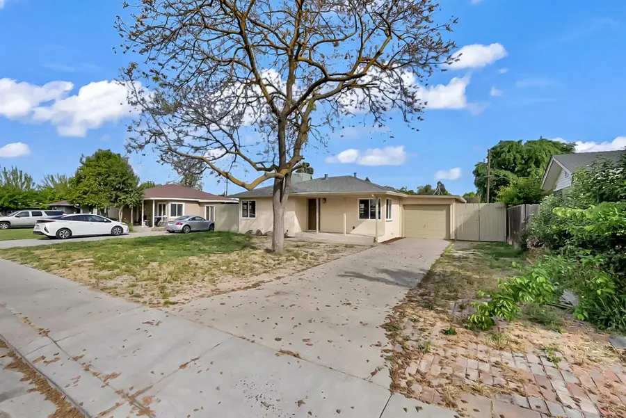 209 Emerson Avenue, Modesto, CA 95350 - #3
