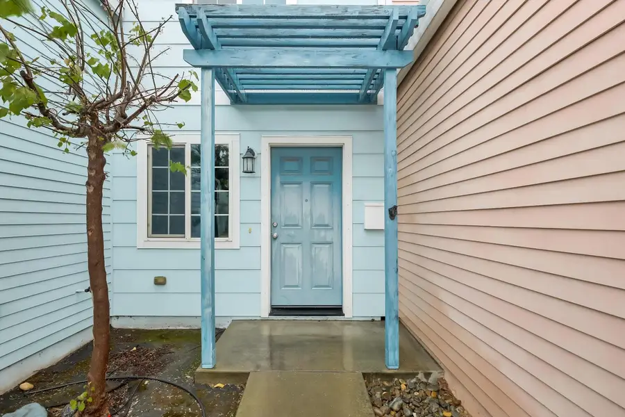 7139 Humanity Lane, Sacramento, CA 95822 - #3