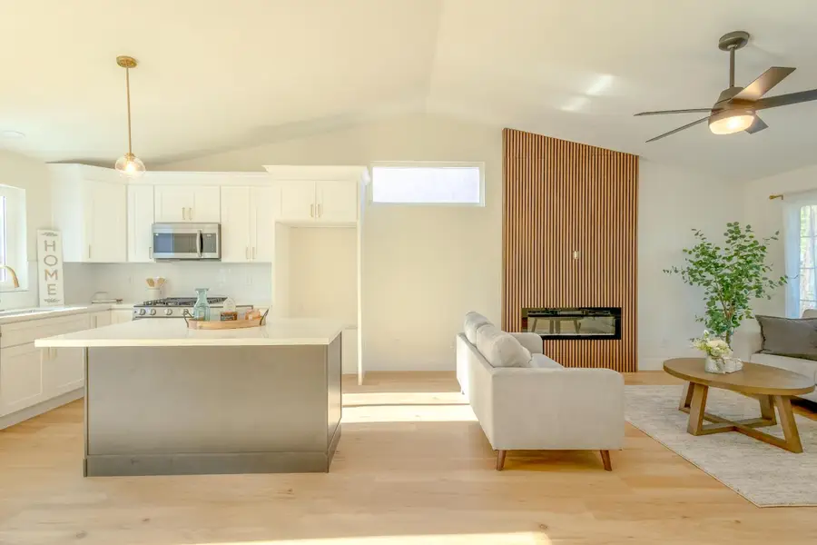 2704 Houston Avenue, Stockton, CA 95206 - #3