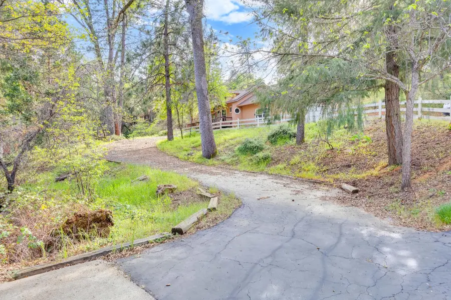 19555 N Tuolumne Road, Tuolumne, CA 95379 - #2