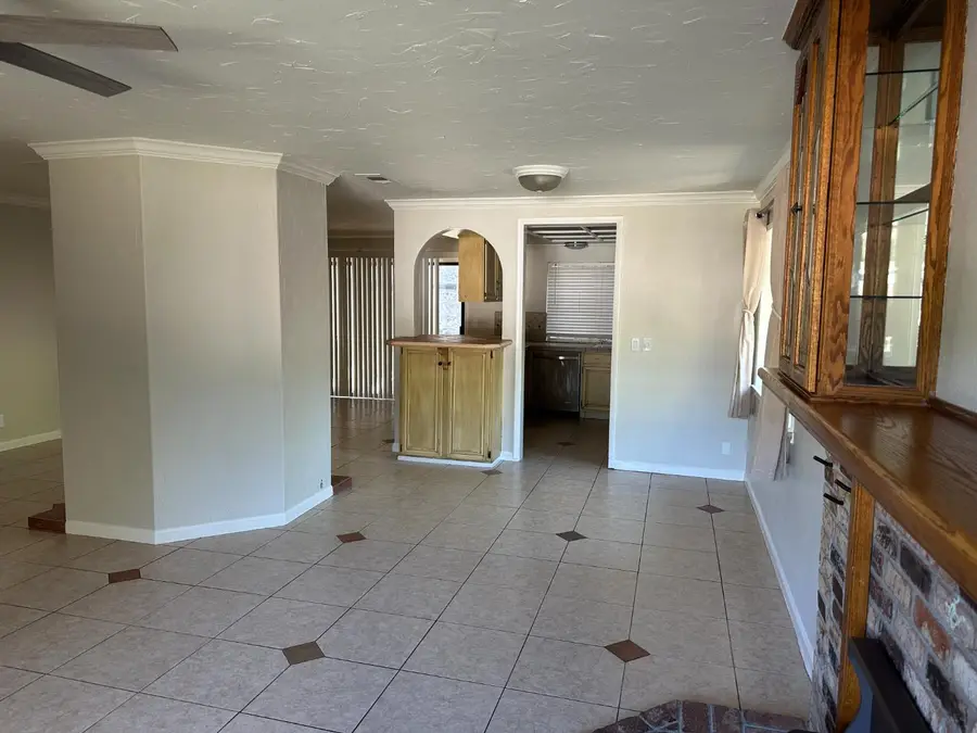 8221 E Foxfire Drive, Orangevale, CA 95662 - #3