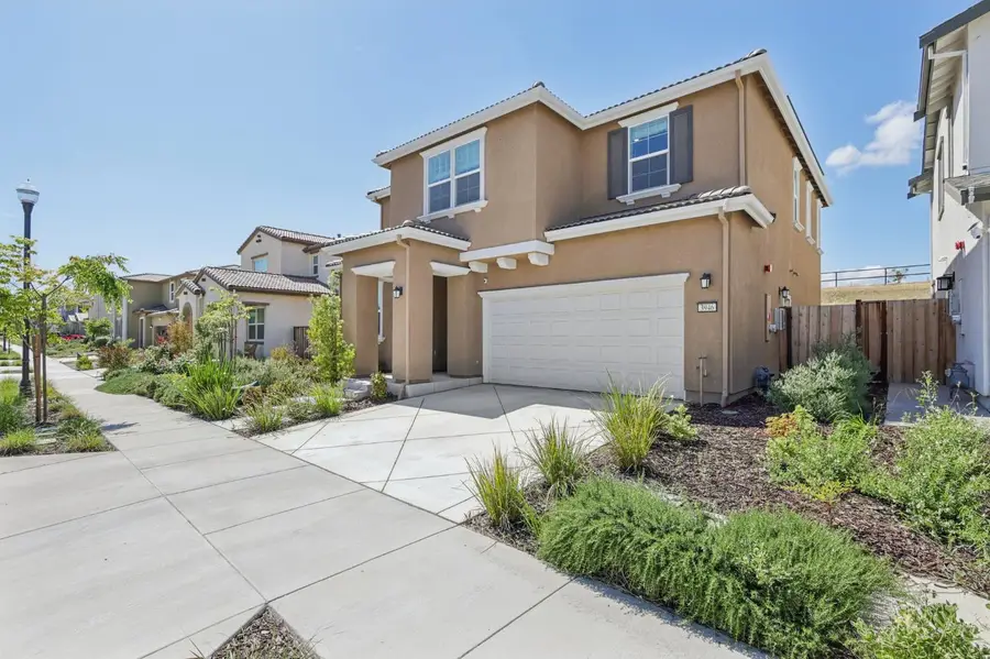 3946 Needham Street, Tracy, CA 95377 - #2