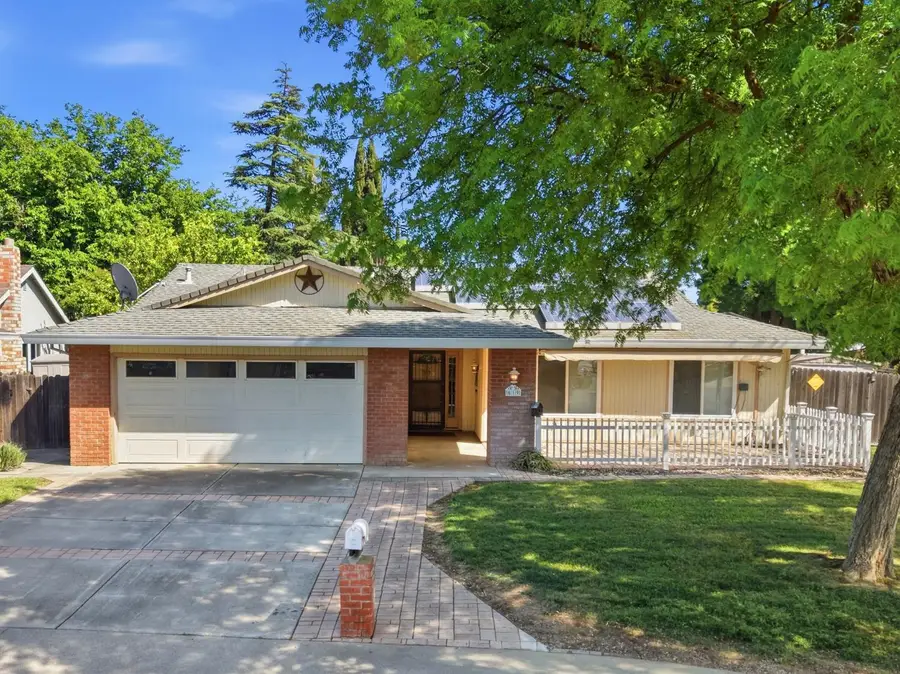 519 Cunningham Way, Woodland, CA 95695 - #2