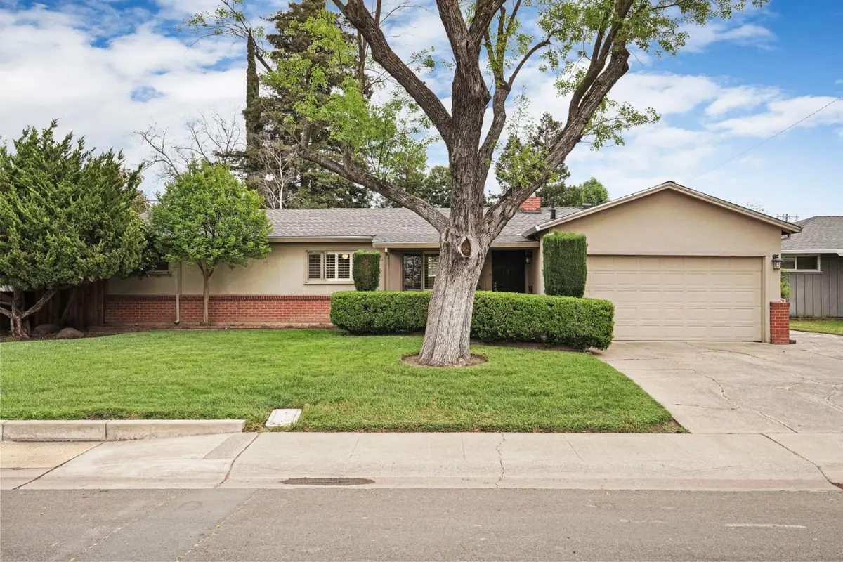 8406 De Anza Avenue, Stockton, CA 95209 - #1