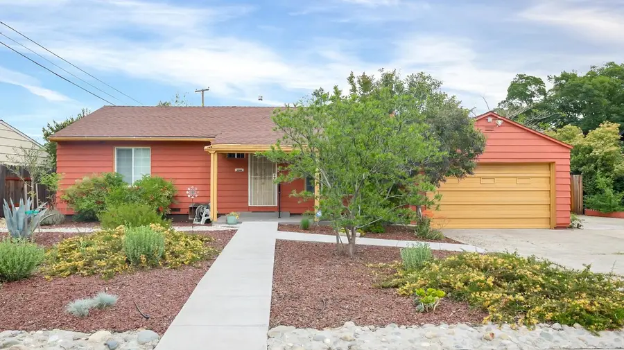 2740 Park Hills Dr, Sacramento, CA 95821 - #2