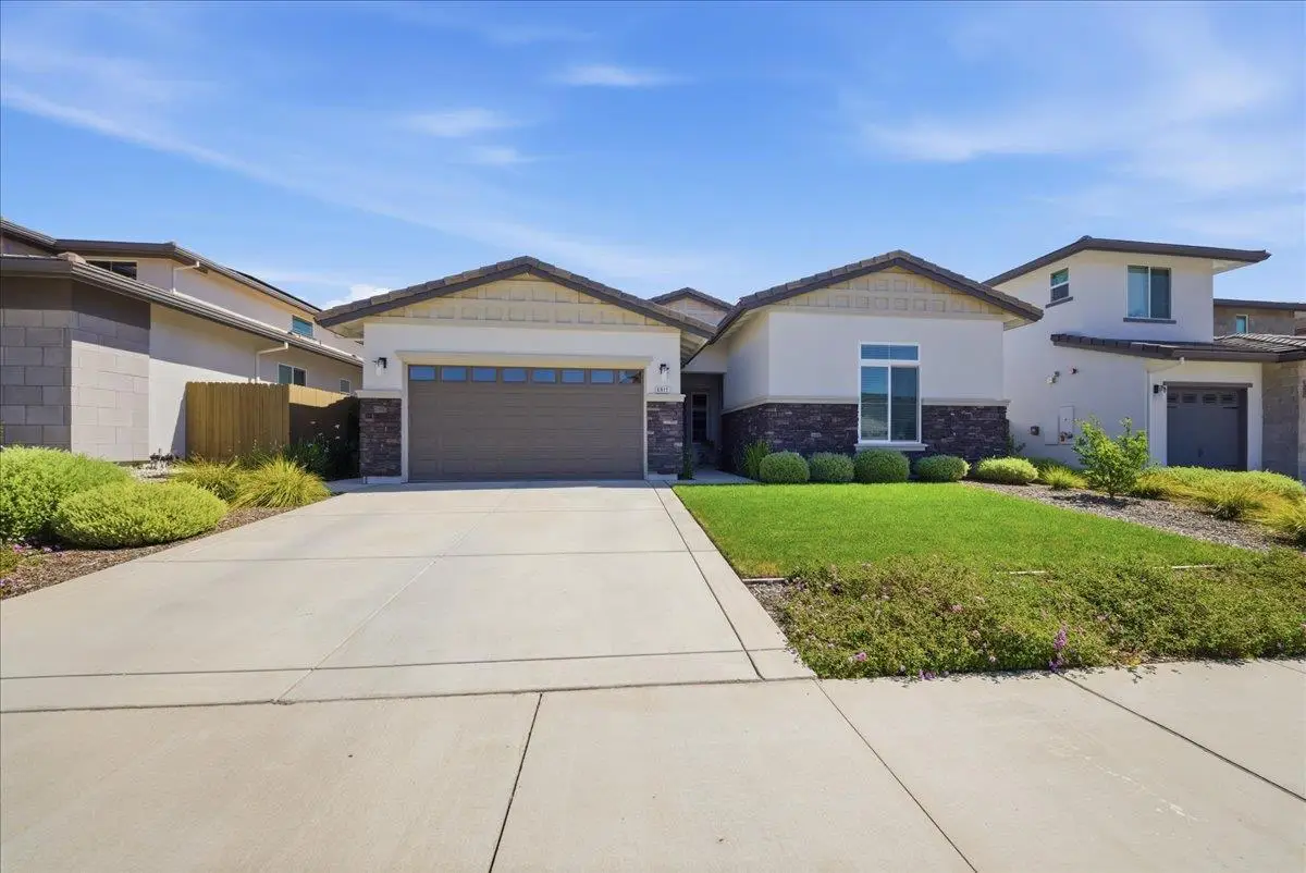 6911 Saratoga Estates Drive, El Dorado Hills, CA 95762 - #1